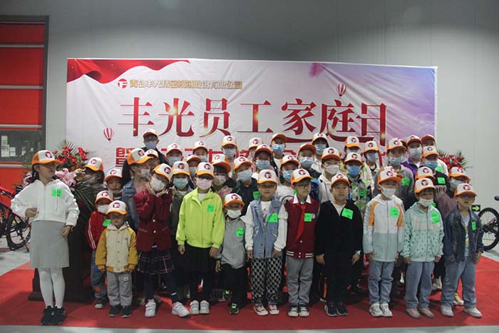 16492409551229950gSW.jpg 1.jpg